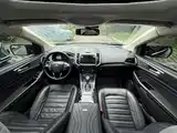 Фото 9 - Ford Edge