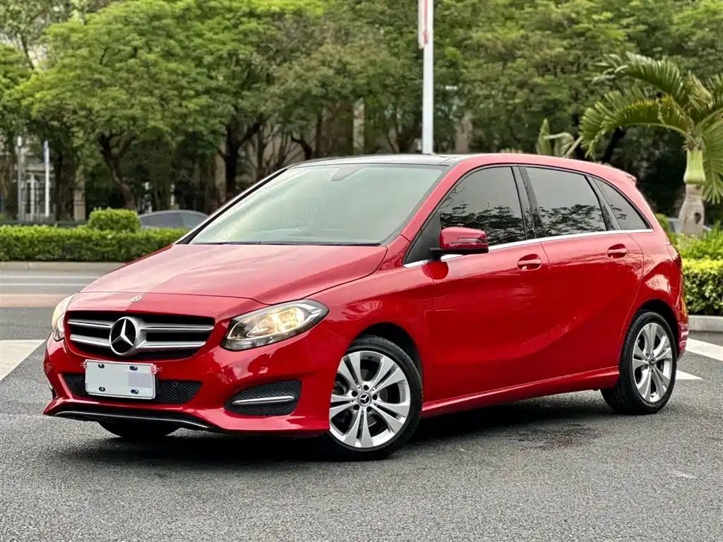 Mercedes-Benz B-Class 2019 B 200 Fashion
