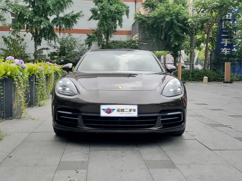 Porsche Panamera 2017 Panamera 4 Executive Long Wheelbase 3.0T фото 2