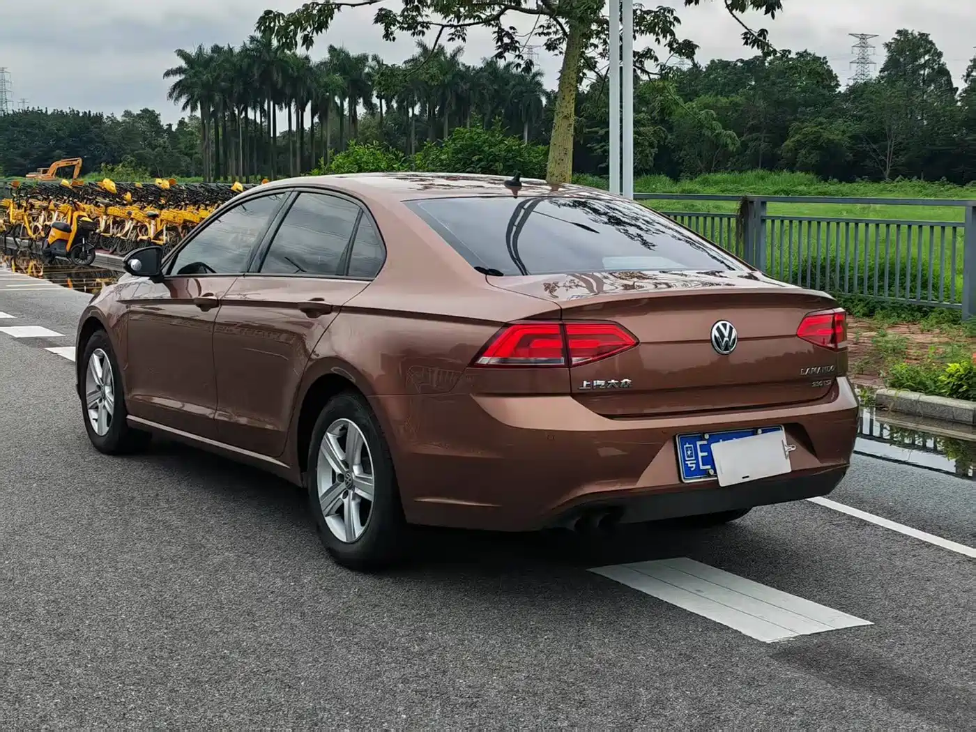 Volkswagen Lamando 2018 230TSI DSG Trend Edition фото 7
