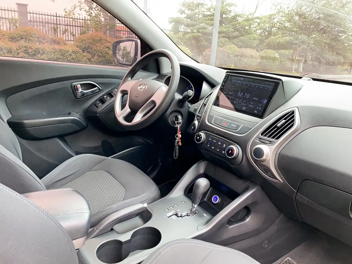 Hyundai Beijing Hyundai ix35 2013 2.0L Automatic 2WD Comfort GL China IV фото 21