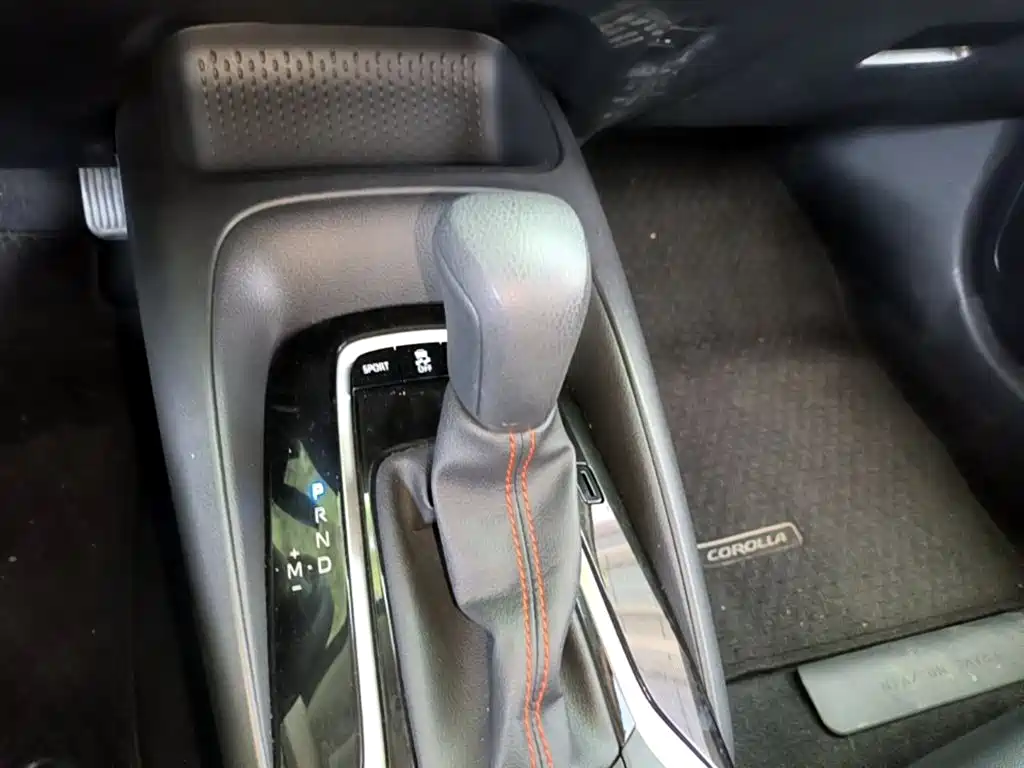 Toyota Corolla 2021 1.2T S-CVT Elite PLUS Edition фото 14