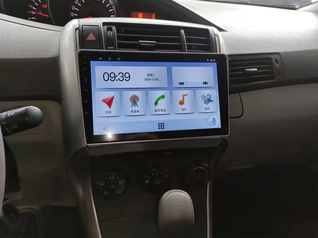 Toyota E'Z 2015 180E CVT Crossover Edition фото 5