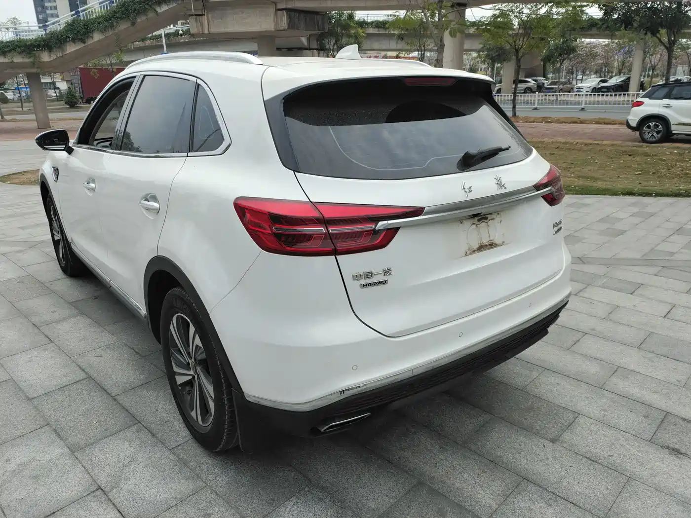 Hongqi HS5 2019 2.0T Smart Connect Joy Edition фото 10
