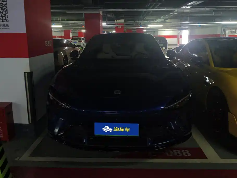 XIAOMI CAR XIAOMI YU7