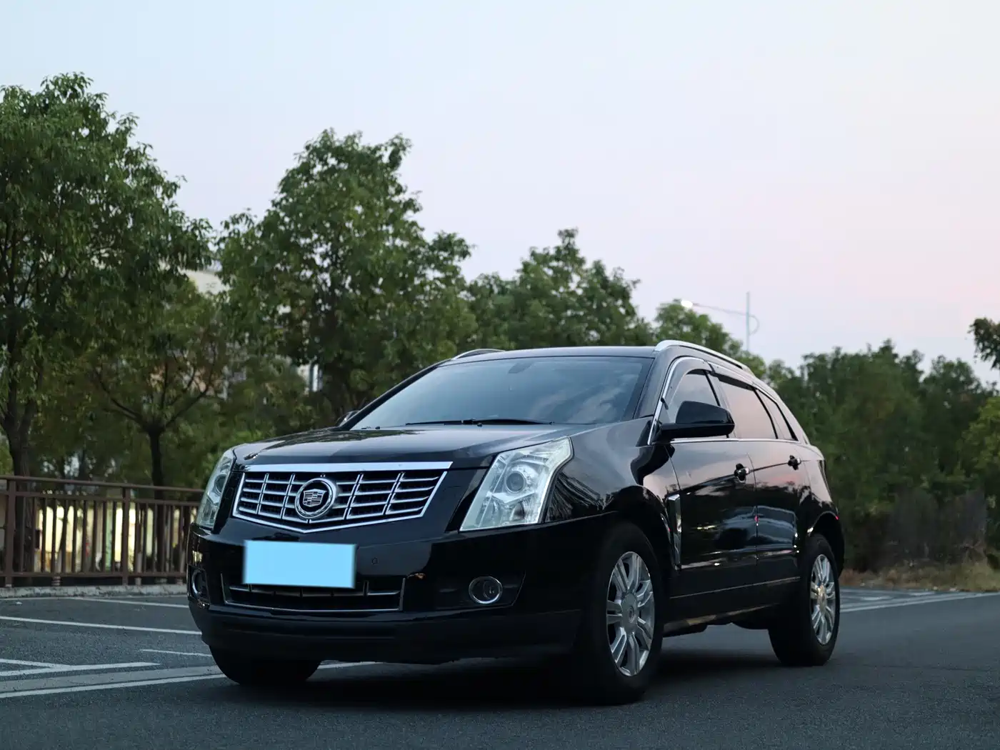 Photo 1 - Cadillac SRX