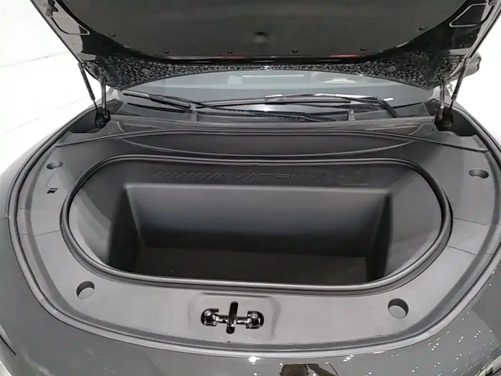 Avatr 12 2025 Facelift Ultra EV AWD фото 16