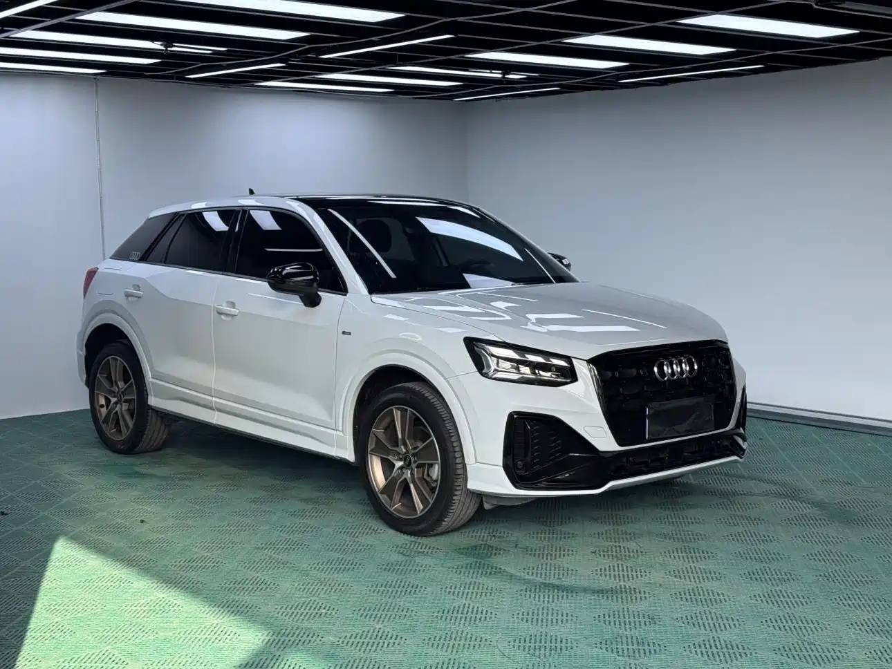 Audi Q2L 2022 35 TFSI Fashion Dynamic фото 3
