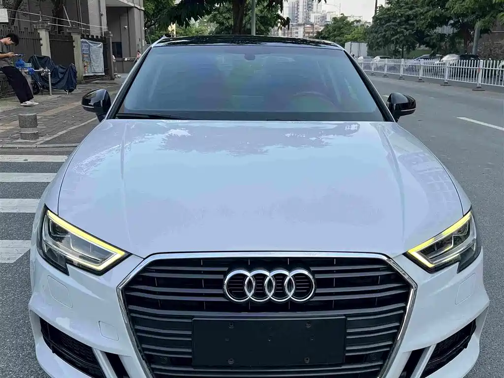Фото 15 - Audi A3