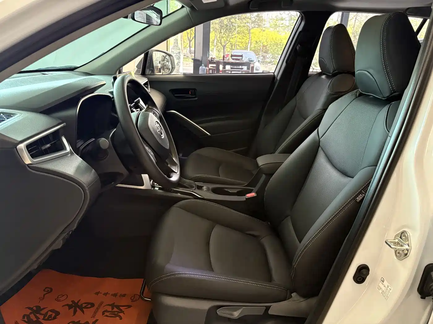 Toyota Corolla Cross 2024 2.0L Elite Edition фото 8