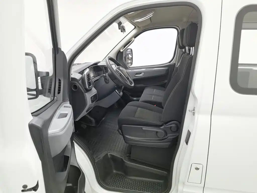 Photo 10 - SAIC Maxus Xintu V80