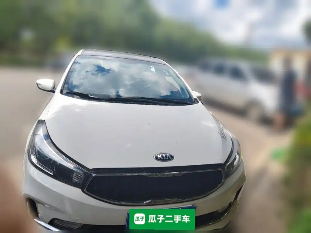 Фото 2 - Kia K3