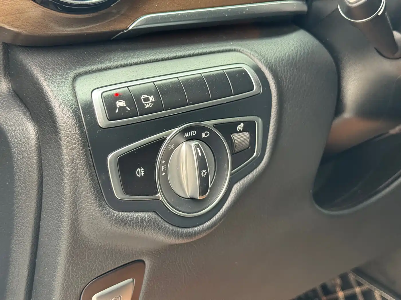 Mercedes-Benz V-Class 2021 V 260 Premium Edition фото 32