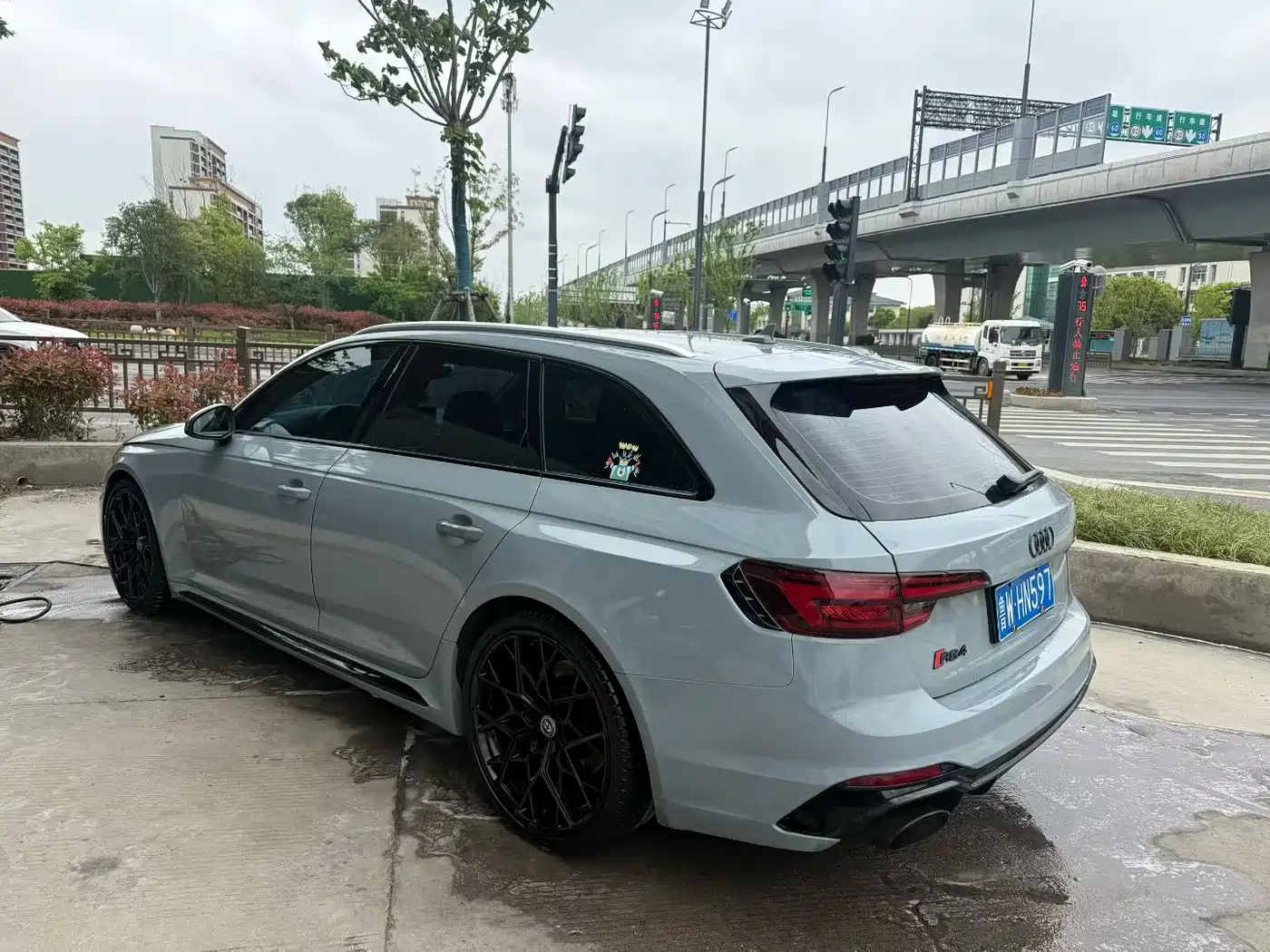 Audi RS 4 2019 RS 4 2.9T Avant фото 3