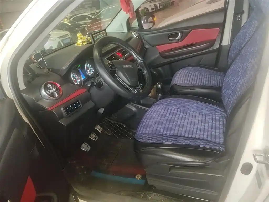 Haval H1 2017 Blue Label 1.5L Manual Luxury фото 15