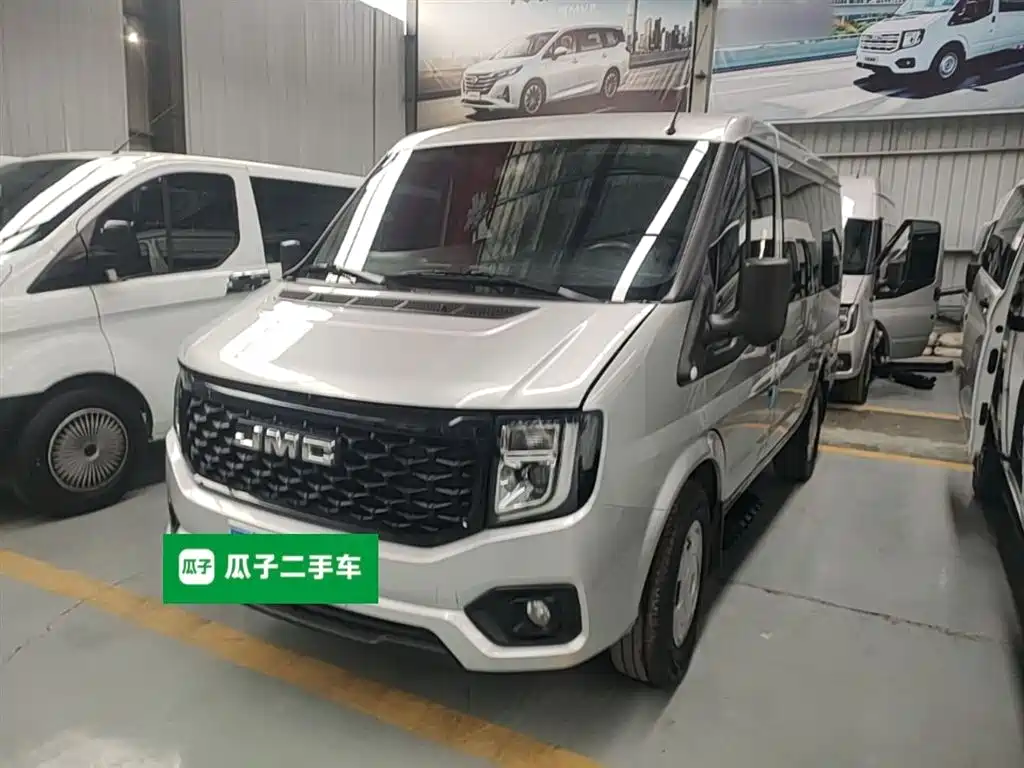 Jiangling JMC Fushun 2022 2.0T Manual Multi-purpose Passenger Vehicle Short Wheelbase Low Roof 6-seater