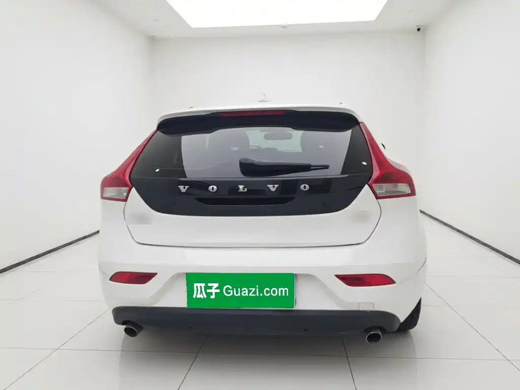 Volvo V40 2017 2017 T3 Inscription