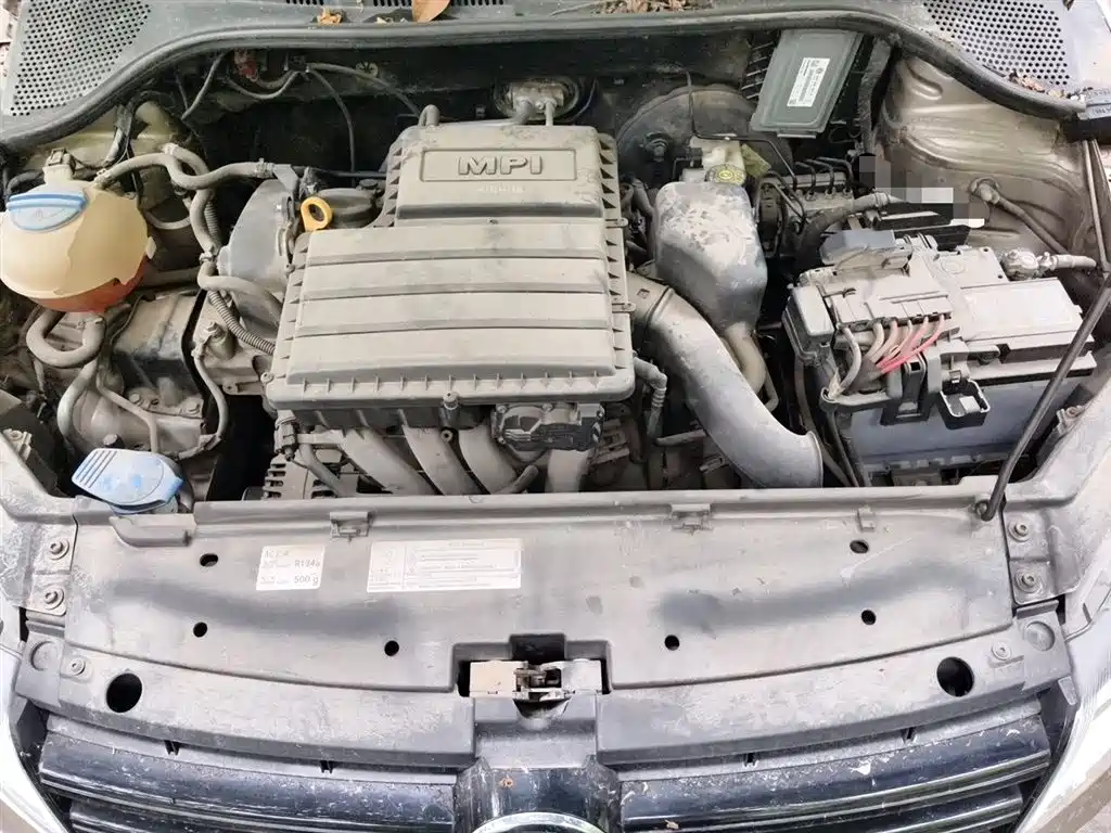Volkswagen Jetta 2013 1.6L Automatic Fashion фото 11
