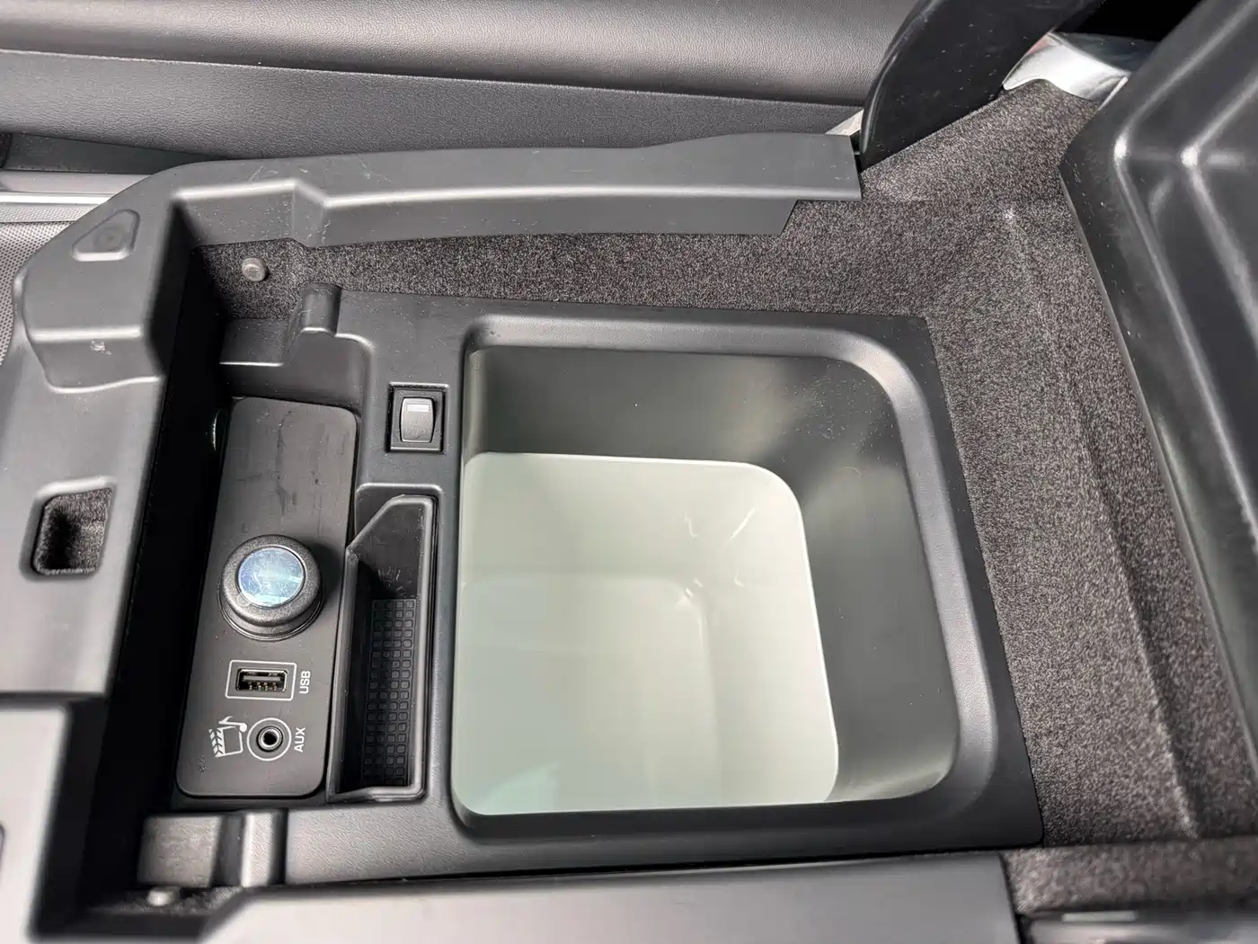 Land Rover Range Rover Sport 2016 Model 3.0 SC V6 HSE DYNAMIC фото 37