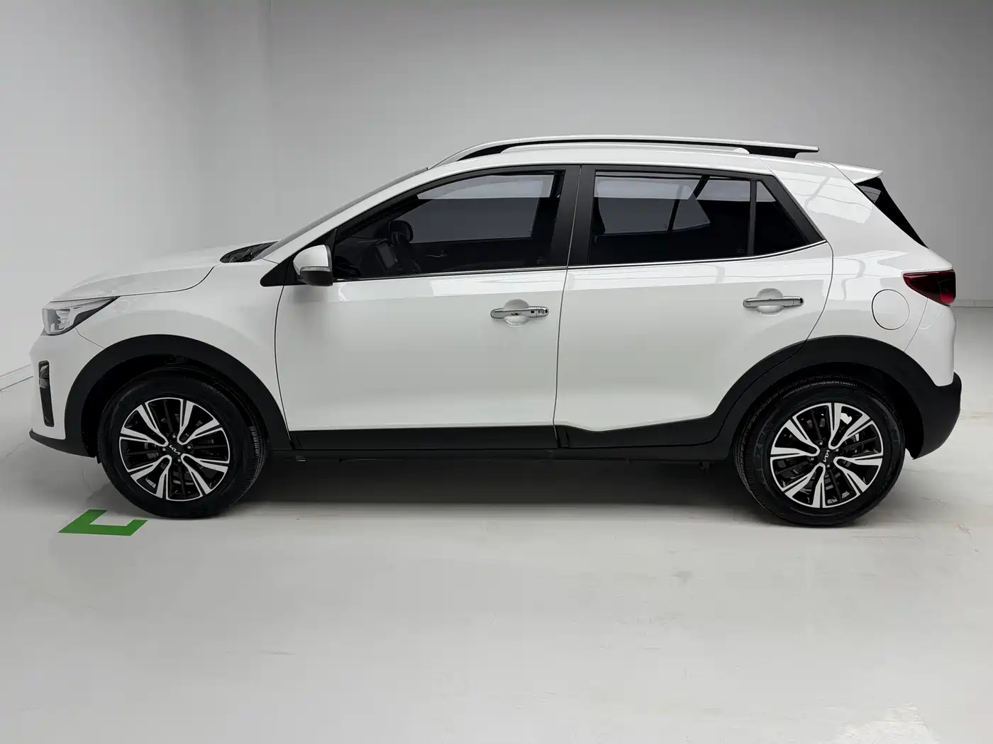 Kia KX1 2021 1.4L CVT Fun Edition фото 7