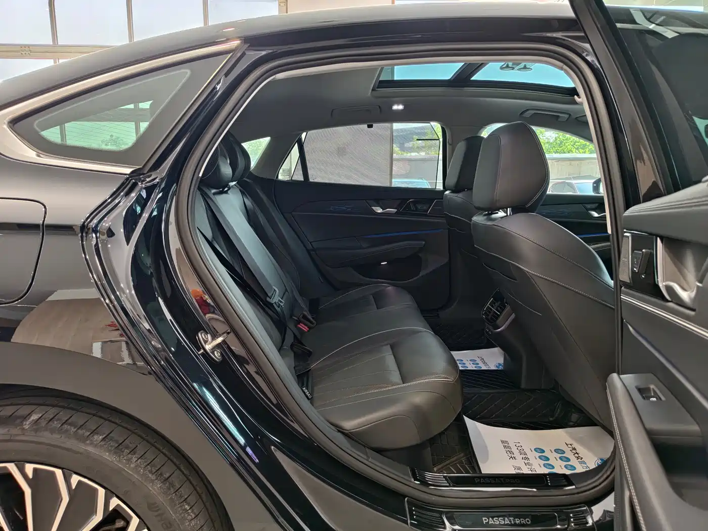 Volkswagen Passat 2025 Pro 380TSI Dragon Prestige Edition фото 13