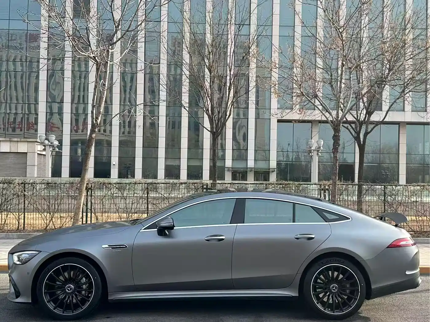 MERCEDES-BENZ AMG GT