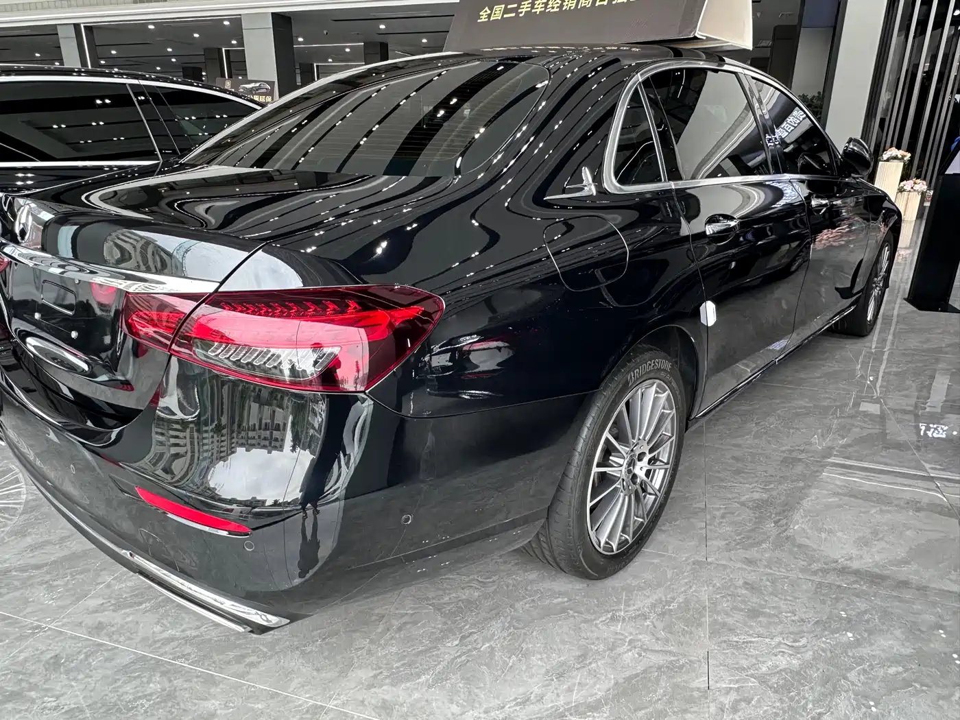 Mercedes-Benz E-Class 2022 E 260 L фото 14
