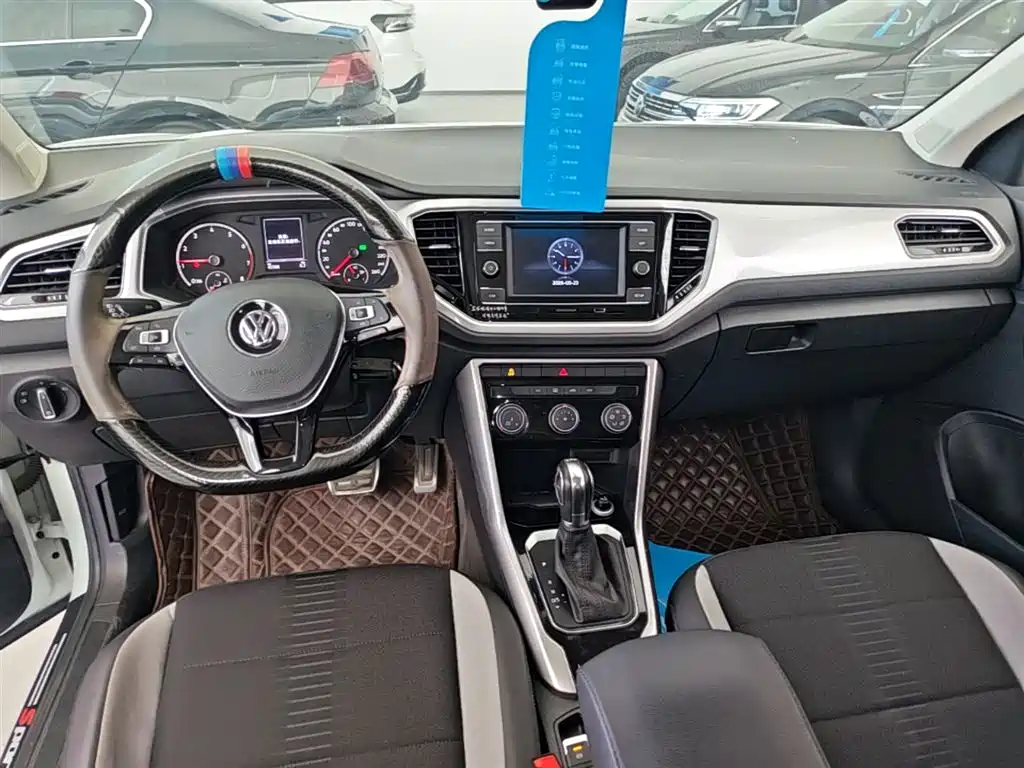 Volkswagen T-ROC 2020 280TSI DSG FWD Elite фото 10