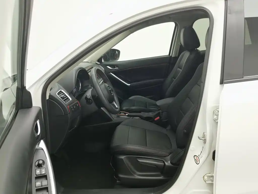 Фото 10 - Mazda CX-5