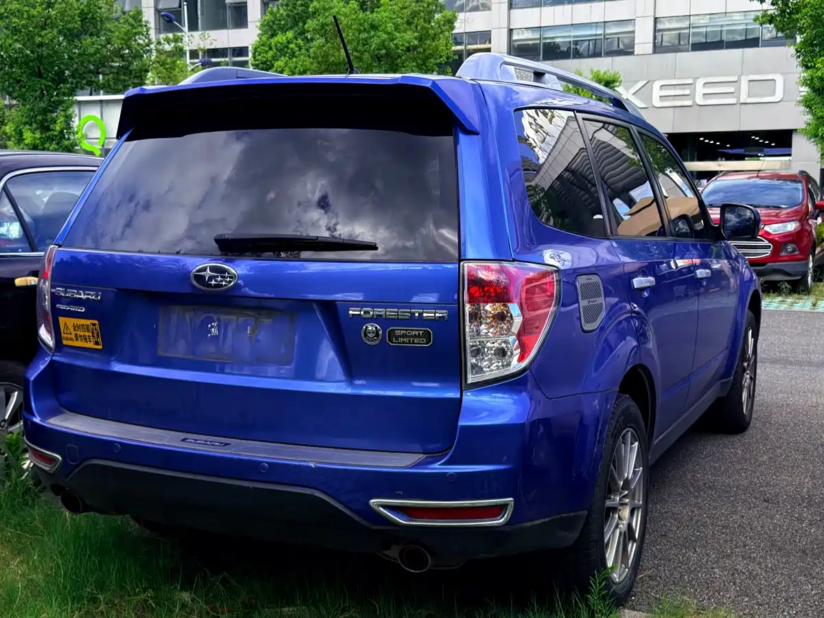 Photo 7 - Subaru Forester