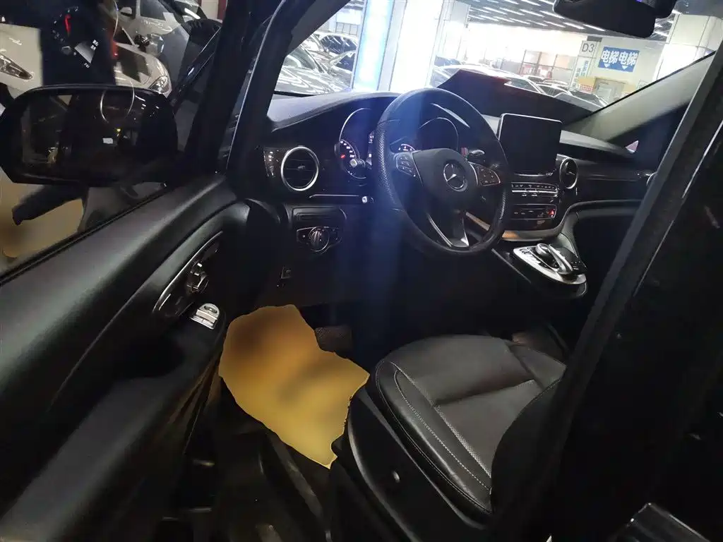 Mercedes-Benz V-Class 2018 V 260 Pilot Edition China V фото 16