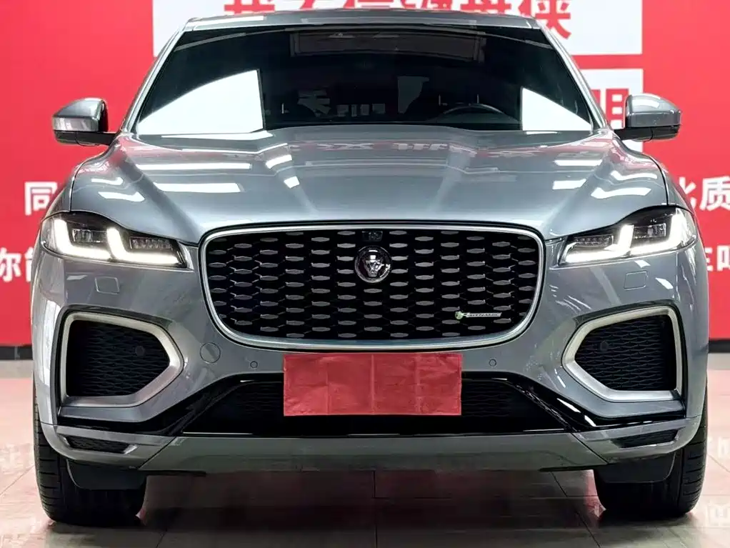 Jaguar F-PACE 2022 2021 250PS R-Dynamic S