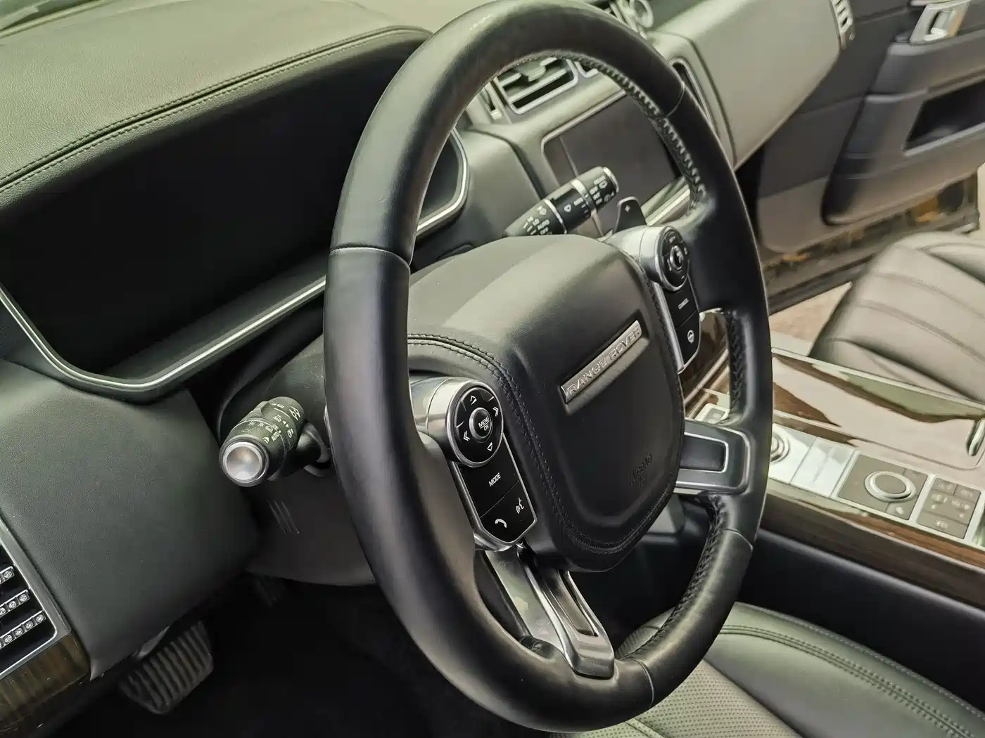 Land Rover Range Rover 2014 3.0 SC V6 Vogue фото 12