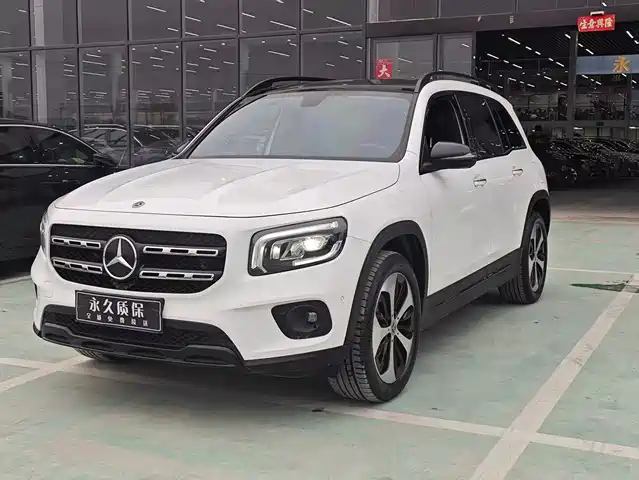 mercedes-benz glb