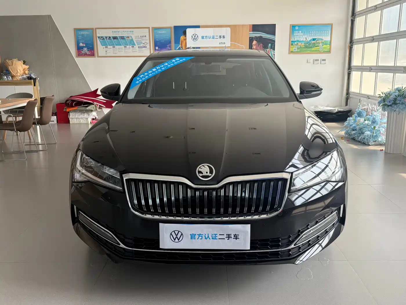 Škoda Superb 2024 TSI280 DSG Premium Edition фото 2