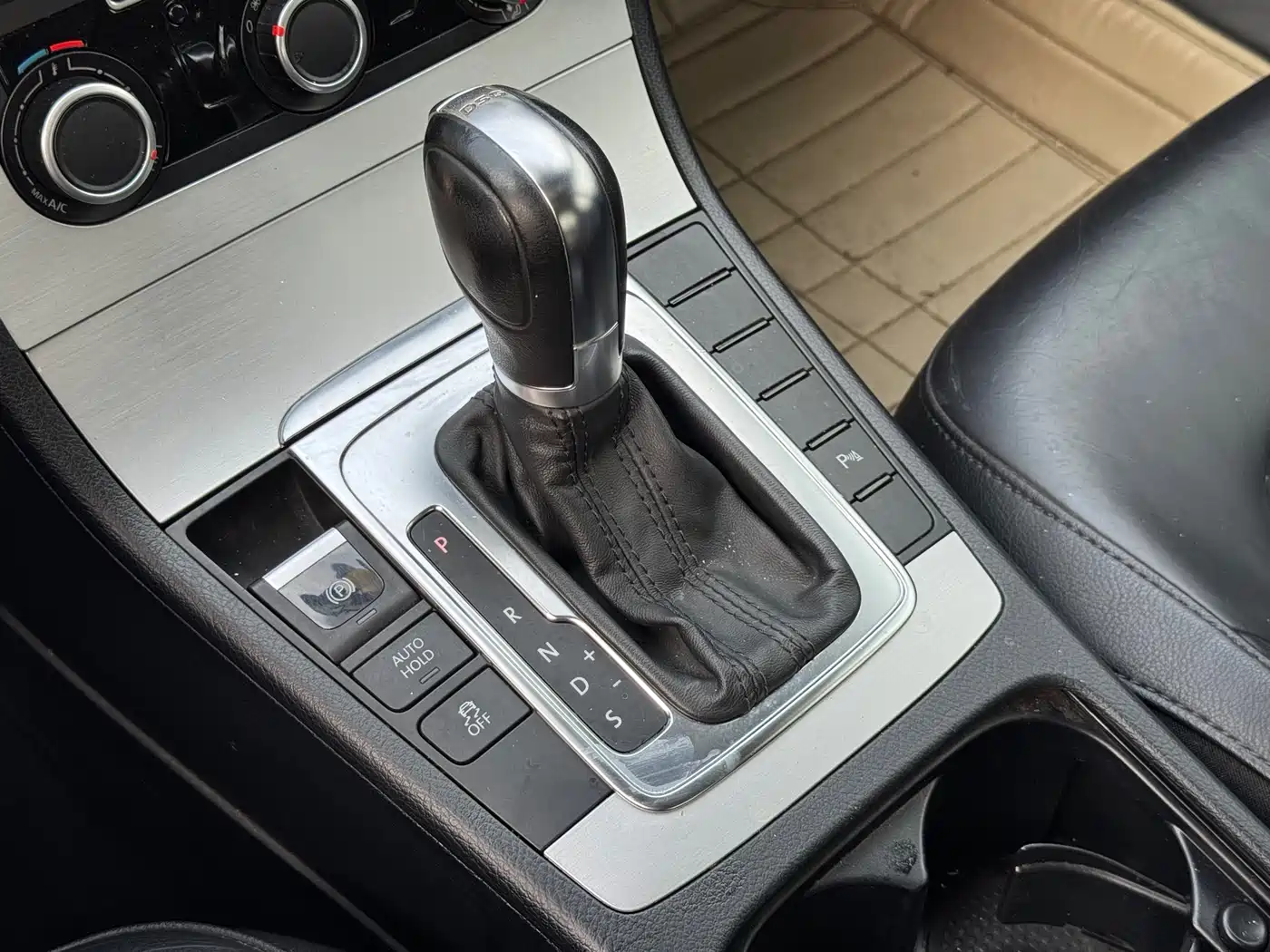 Volkswagen Magotan 2013 1.8TSI Leading фото 15