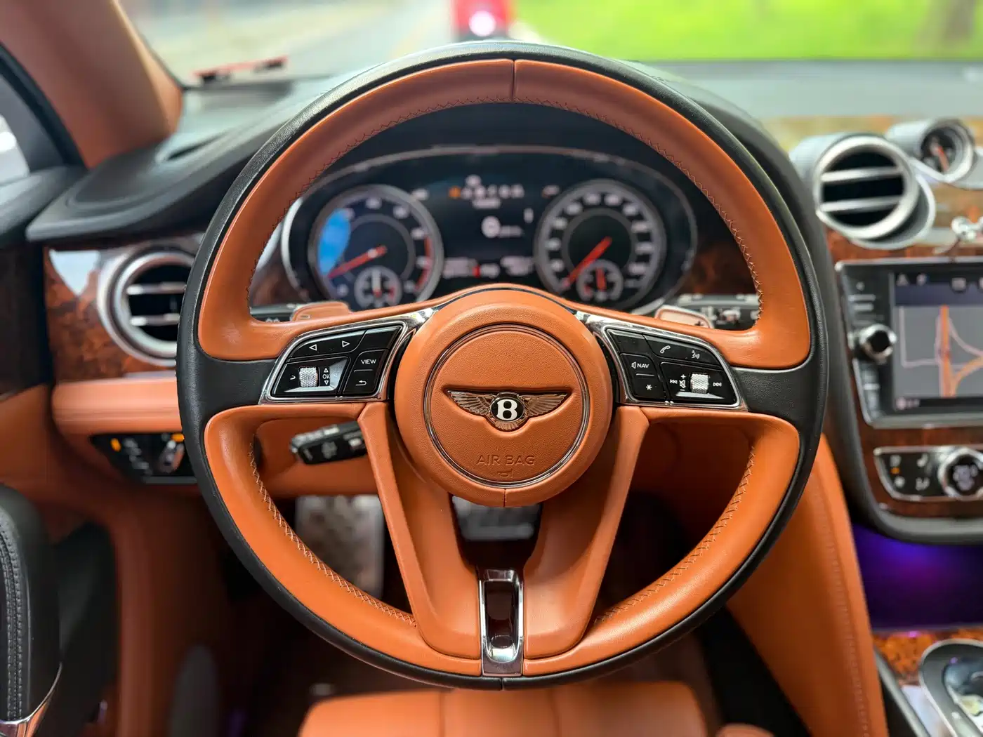 Bentley Bentayga 2017 2016 6.0T Standard Edition
