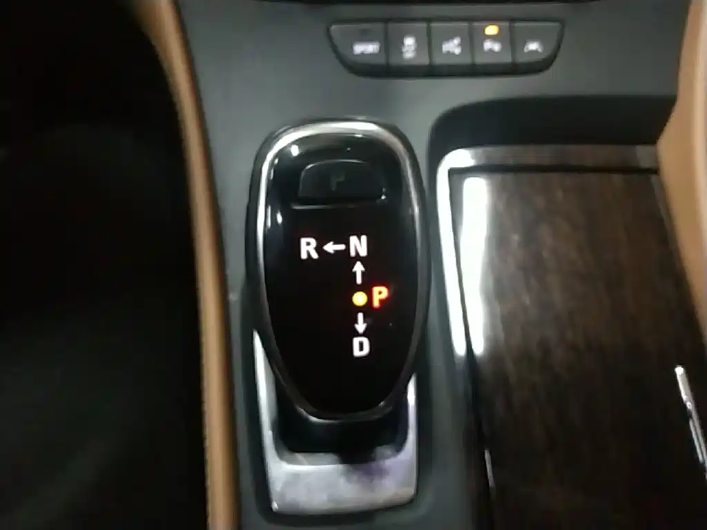 Buick LaCrosse 2016 Model 28T Luxury фото 14