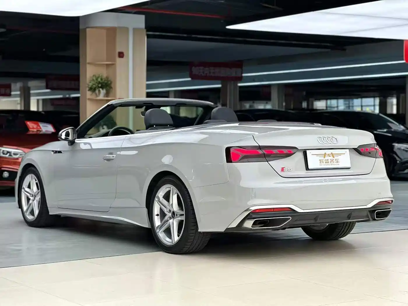 Фото 8 - Audi A5 (Import)