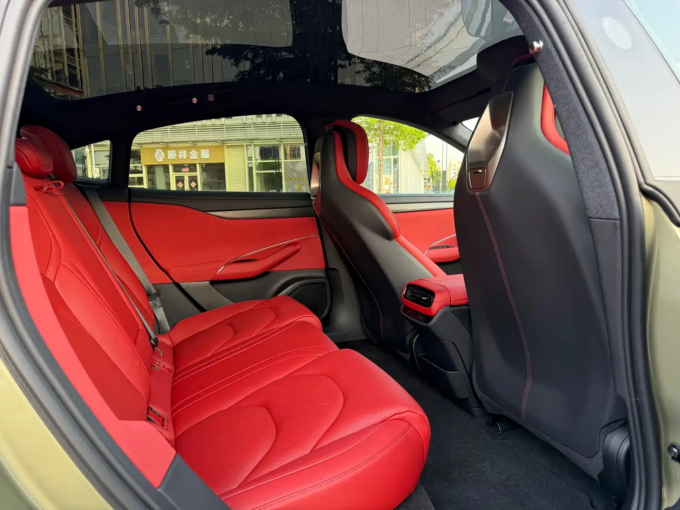 XIAOMI CAR XIAOMI SU7