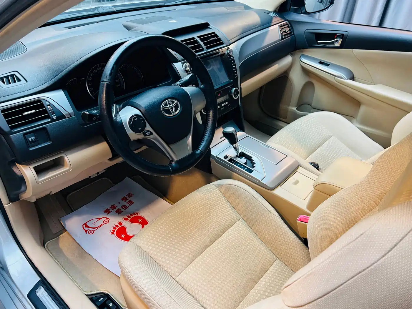 Toyota Camry 2012 Junrui 2.0S Dynamic Edition фото 8