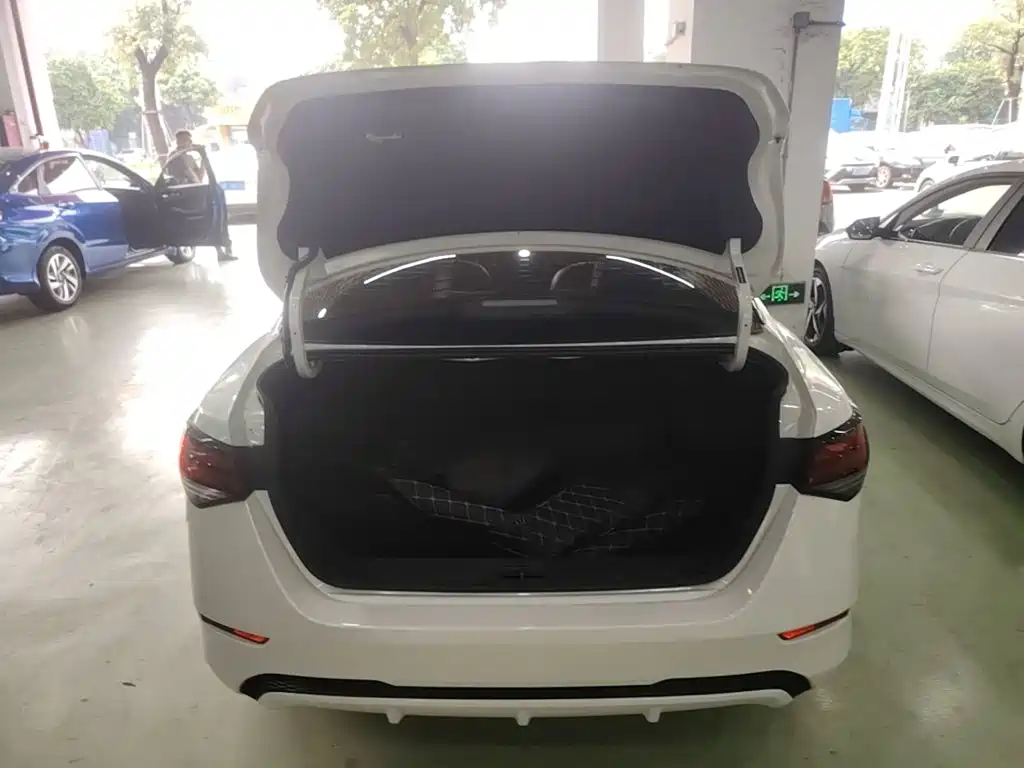 Nissan SYLPHY, миниатюра 19