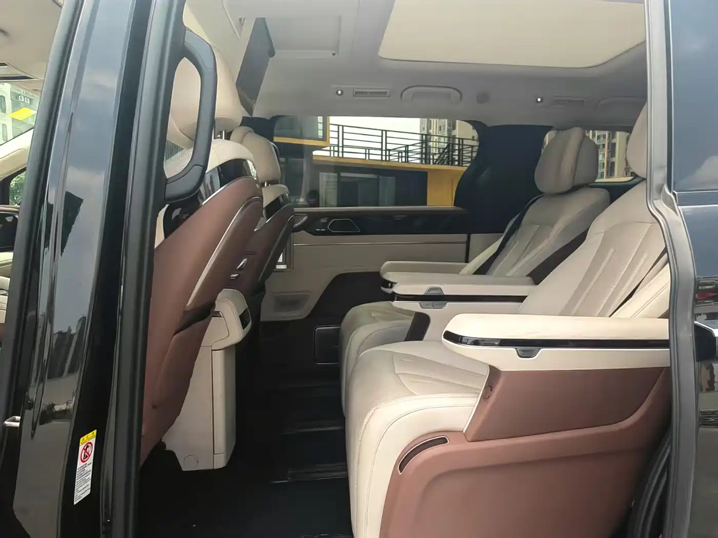 BYD Xia 2025 2025 DM-i 1.5T 180km Excellence