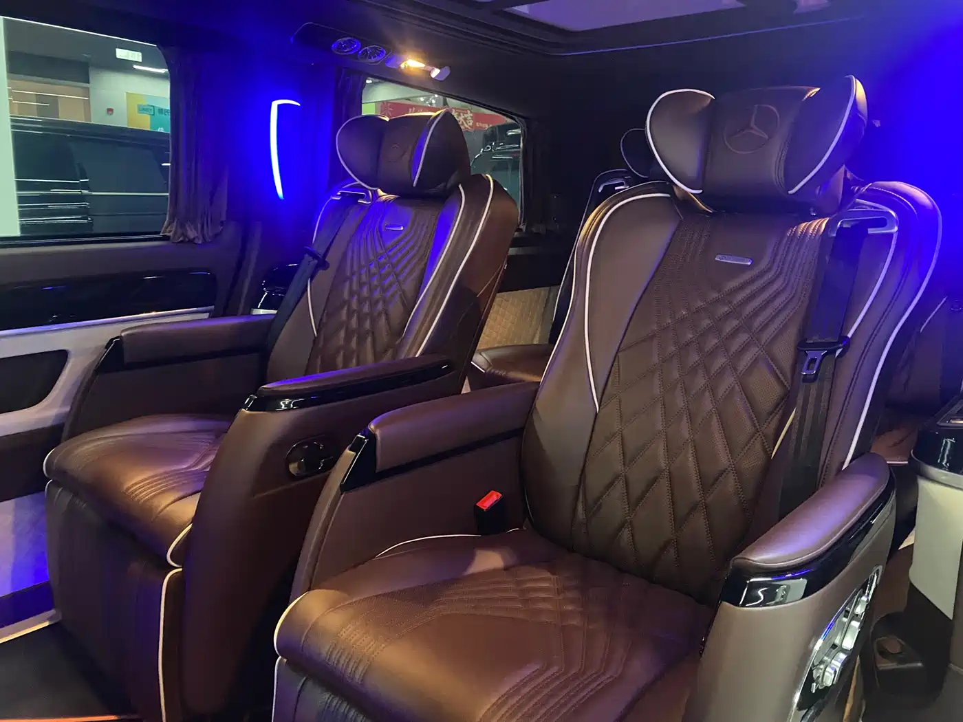 MERCEDES-BENZ V-CLASS