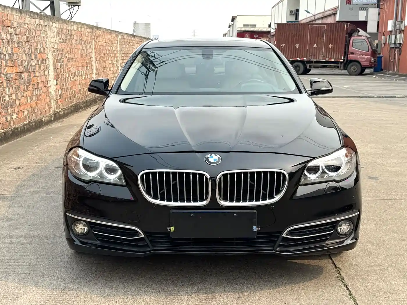 BMW 5 Series 2014 525Li Luxury Design Package фото 11