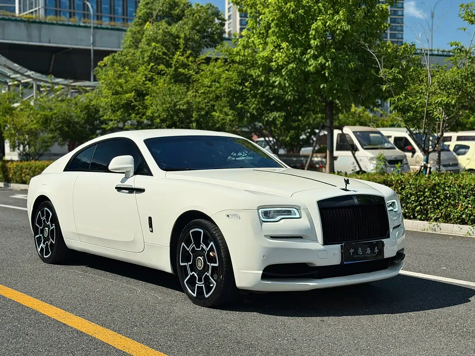 Фото 3 - Rolls-Royce Wraith