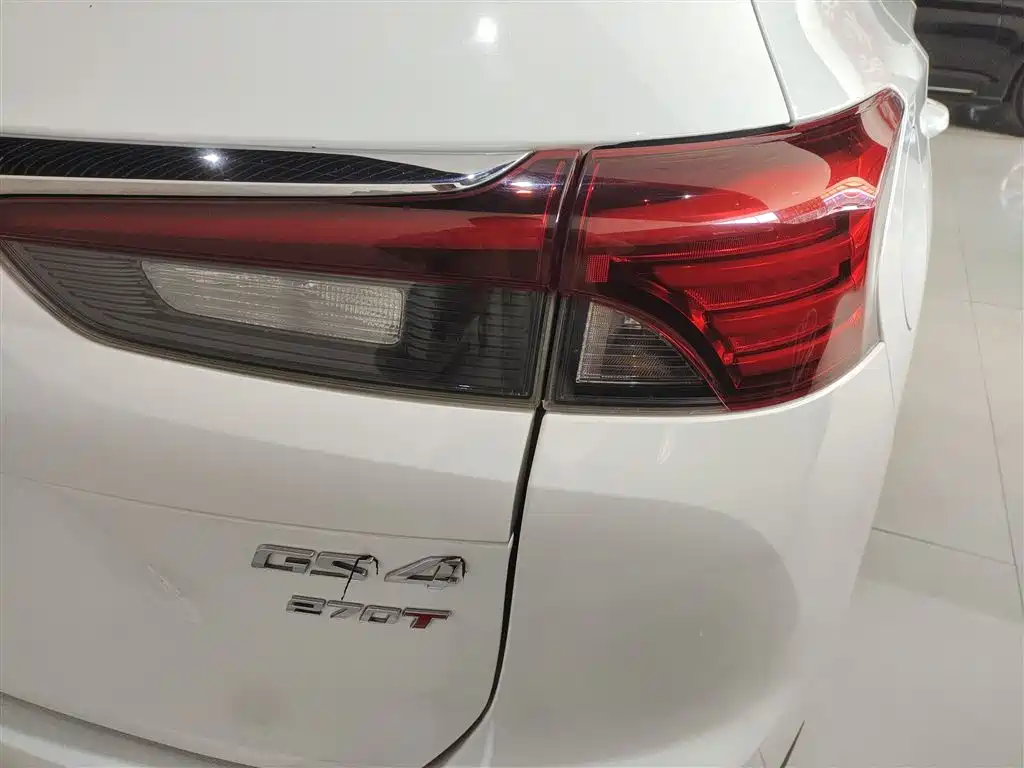 GAC Trumpchi Trumpchi GS4 2020 270T Automatic Elite Tech Version фото 24