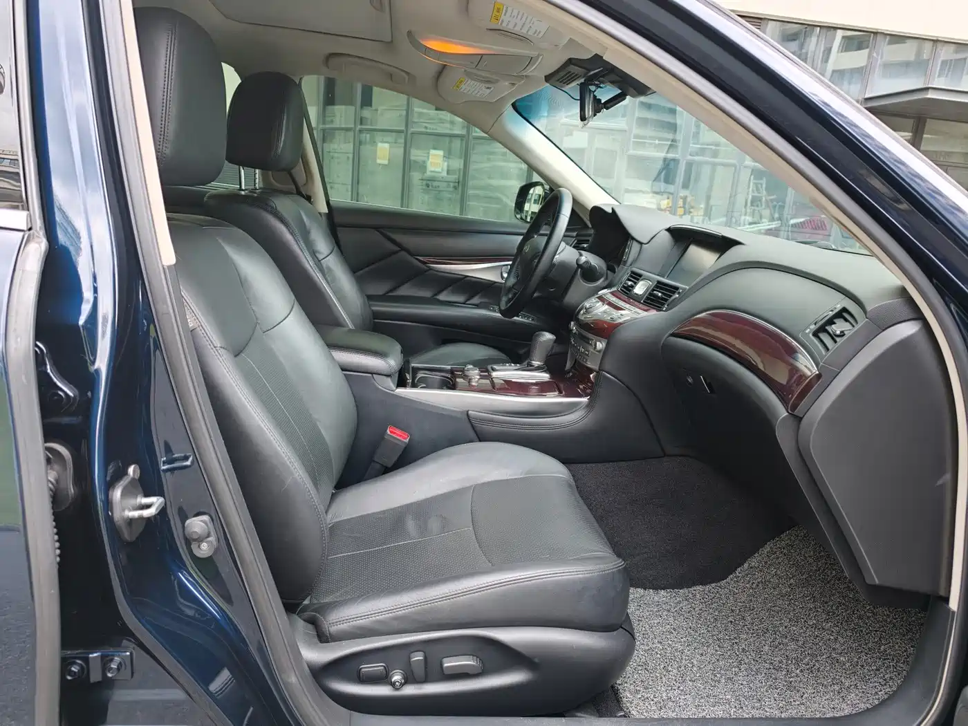 Infiniti Q70 2018 2017 Q70L 2.5L Enjoyment Edition
