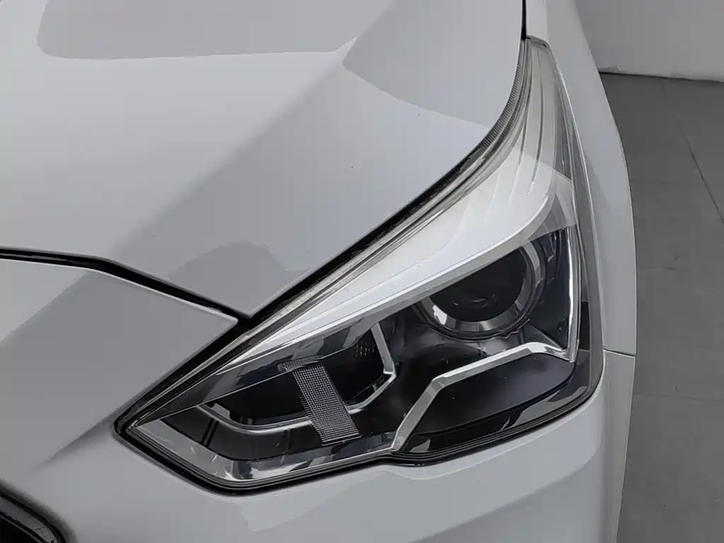 Haval M6 2018 2018 Facelift 1.5T DCT 2WD Elite Edition