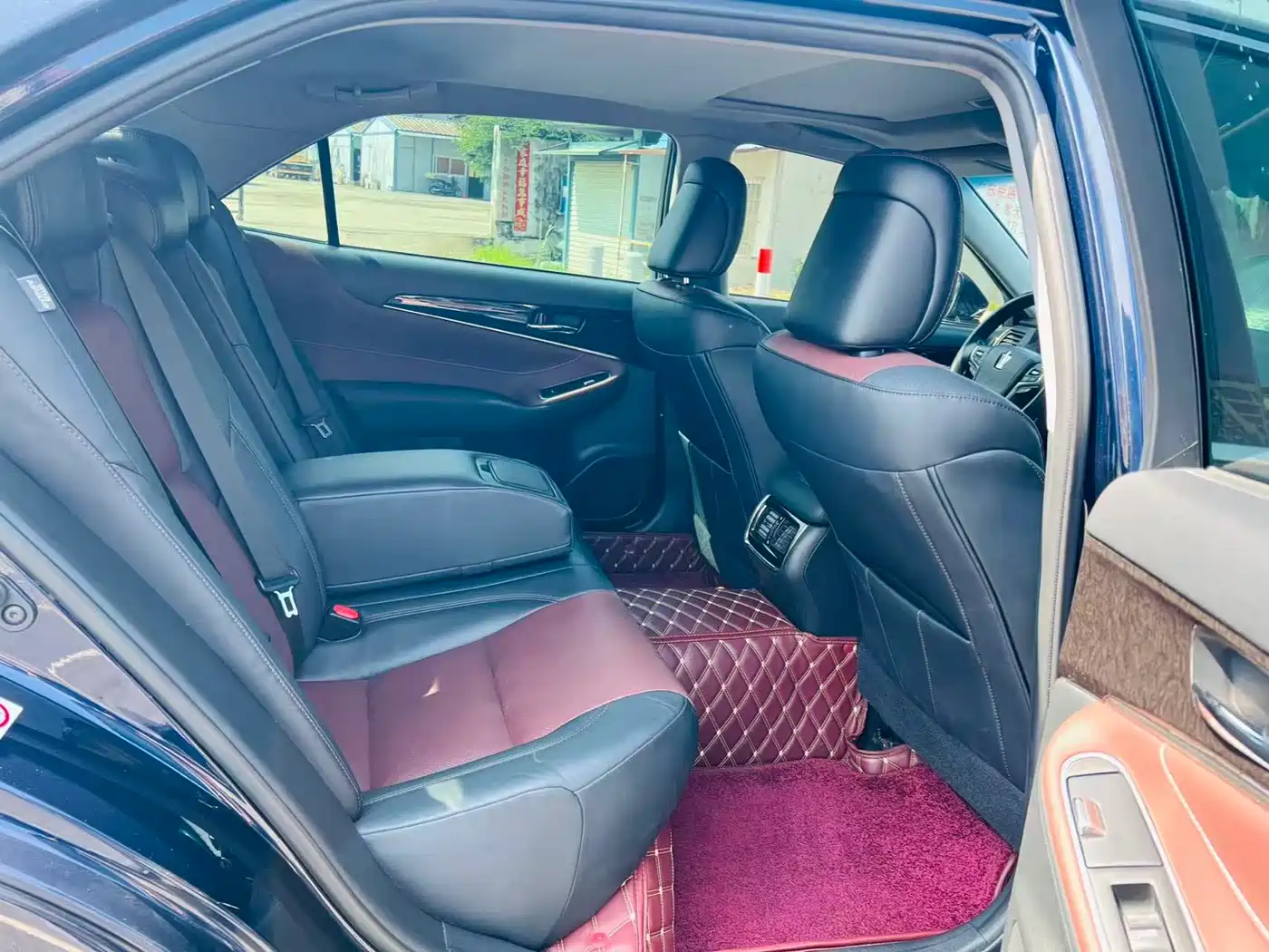Toyota Crown 2018 2.0T Sport Edition фото 7